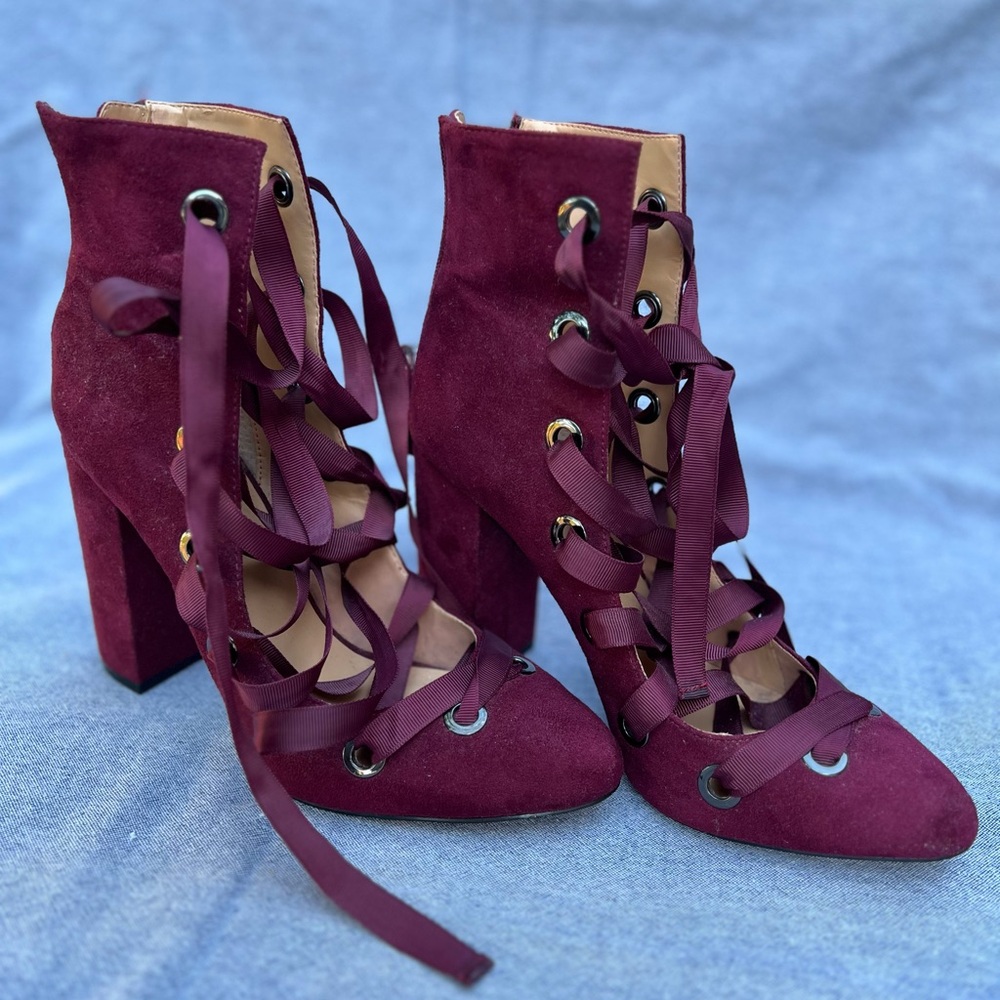 Rare Daya by Zendaya Burgundy Velvet Lace Up Block Boots